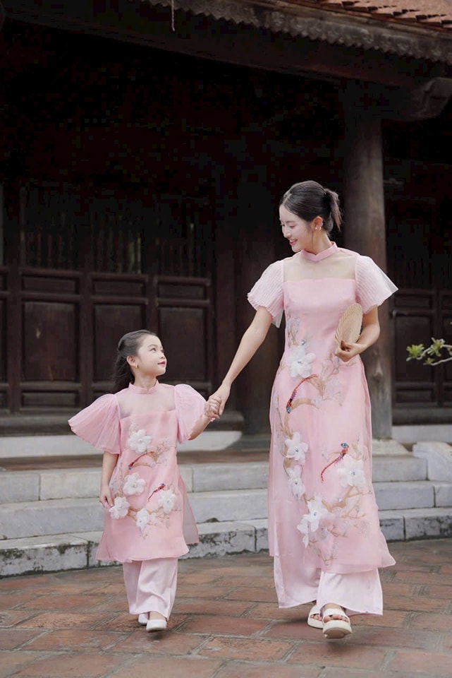 Set Ao Dai Pink Color Matching Family for Luna New Year 2025 B124