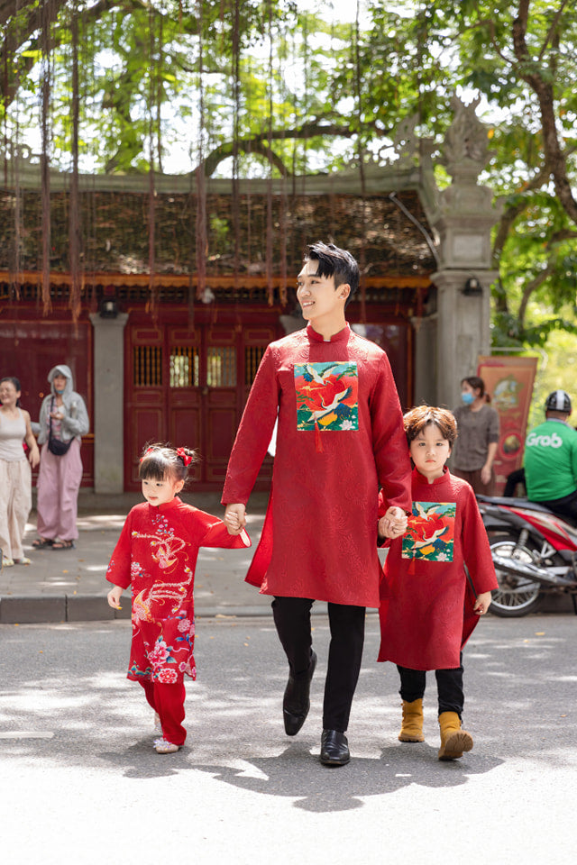 Set Red Spring Family Ao Dai B67