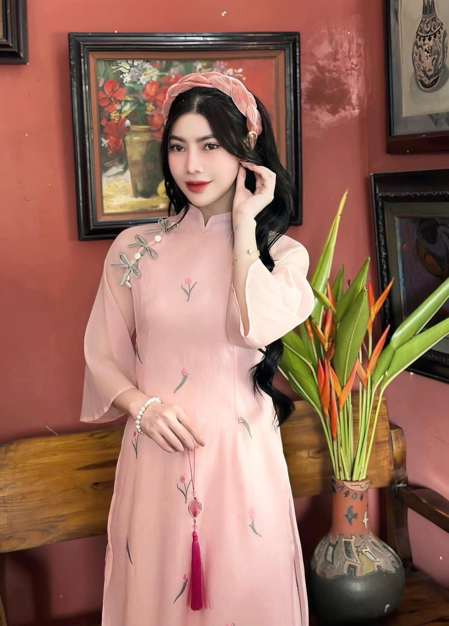 Pink Ao Dai Cach Tan: Vietnamese Modernized Long Dress with Cream Pants/ CT283