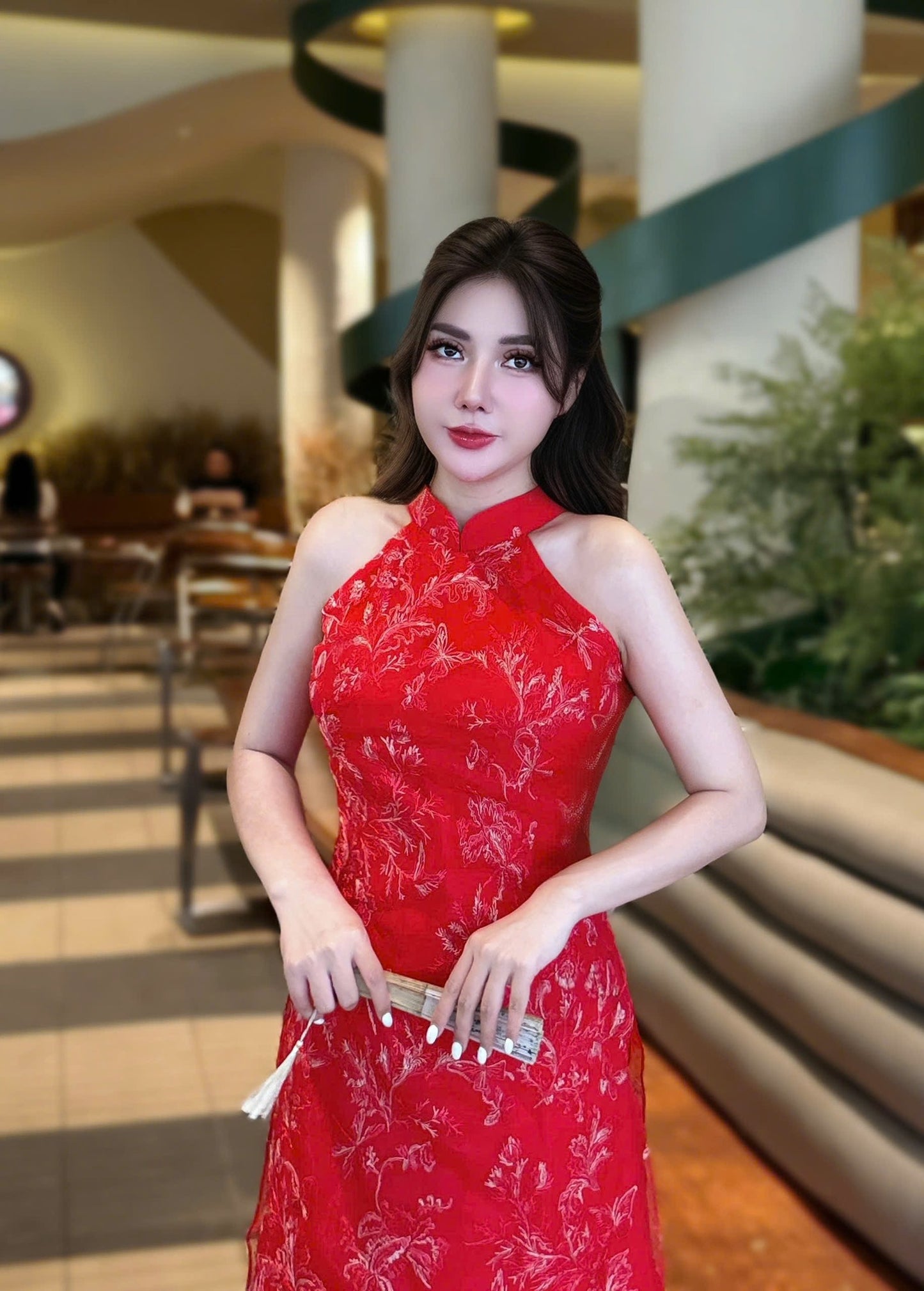 Set Modern Sleeveless Ao Dai Cach Tan/ Cream Color with Pants included/CT251