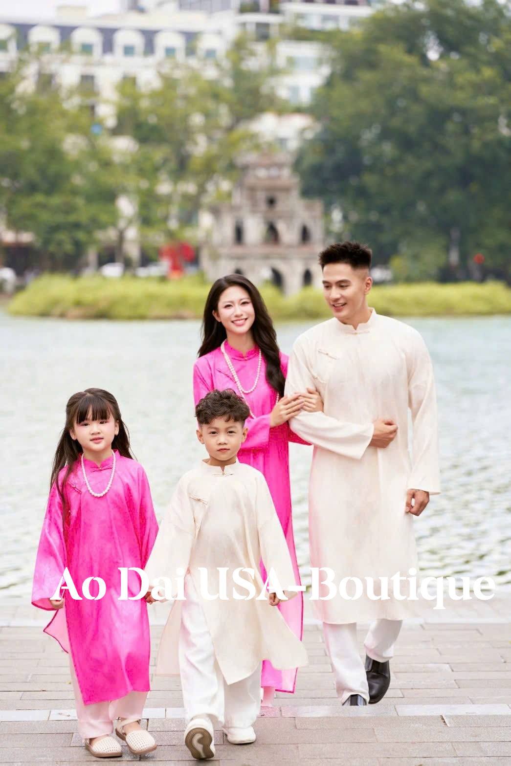 Ao Dai Gia Dinh Tet 2026/ Pink And White Matching for Family/B65