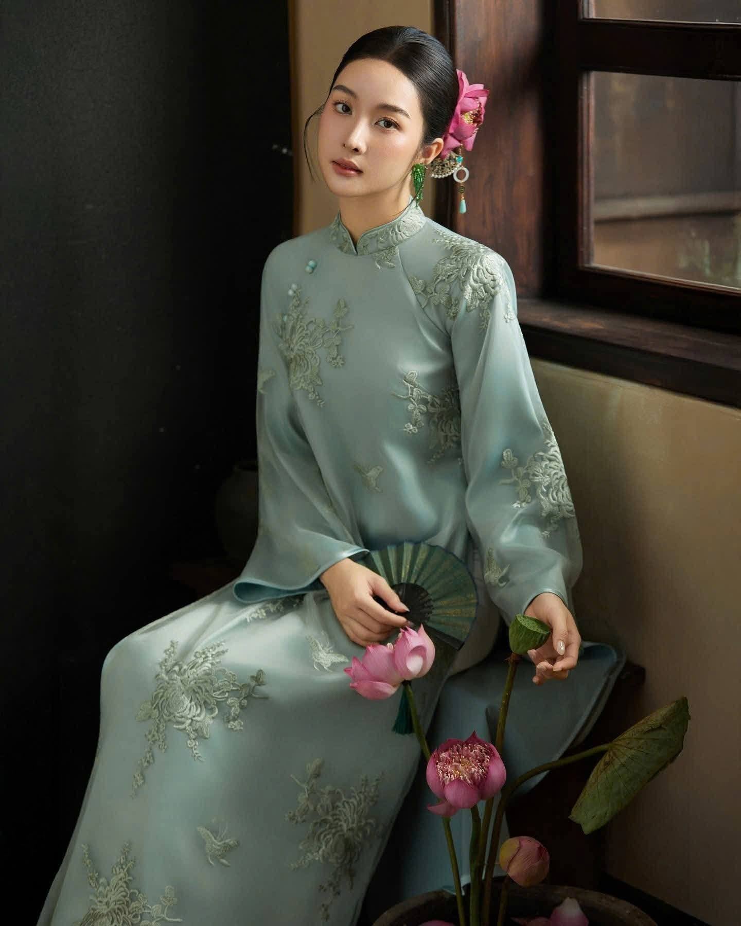Pre-made Modern Viet Ao Dai Set Dusty Blue| Lunar New Year 2026 CT290
