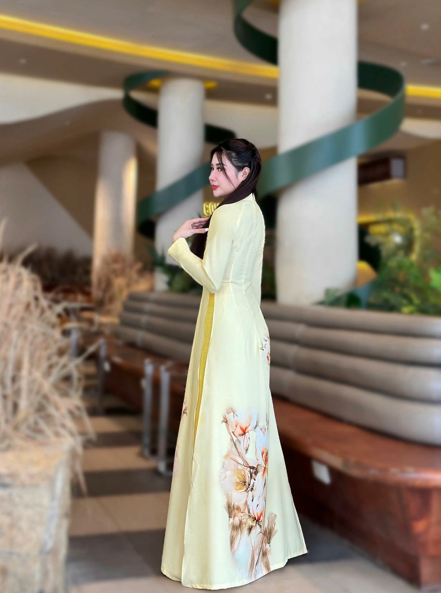 Set Ao Dai Lua Thai Tuan In 3D/Light Yellow Vietnamese Dress G329