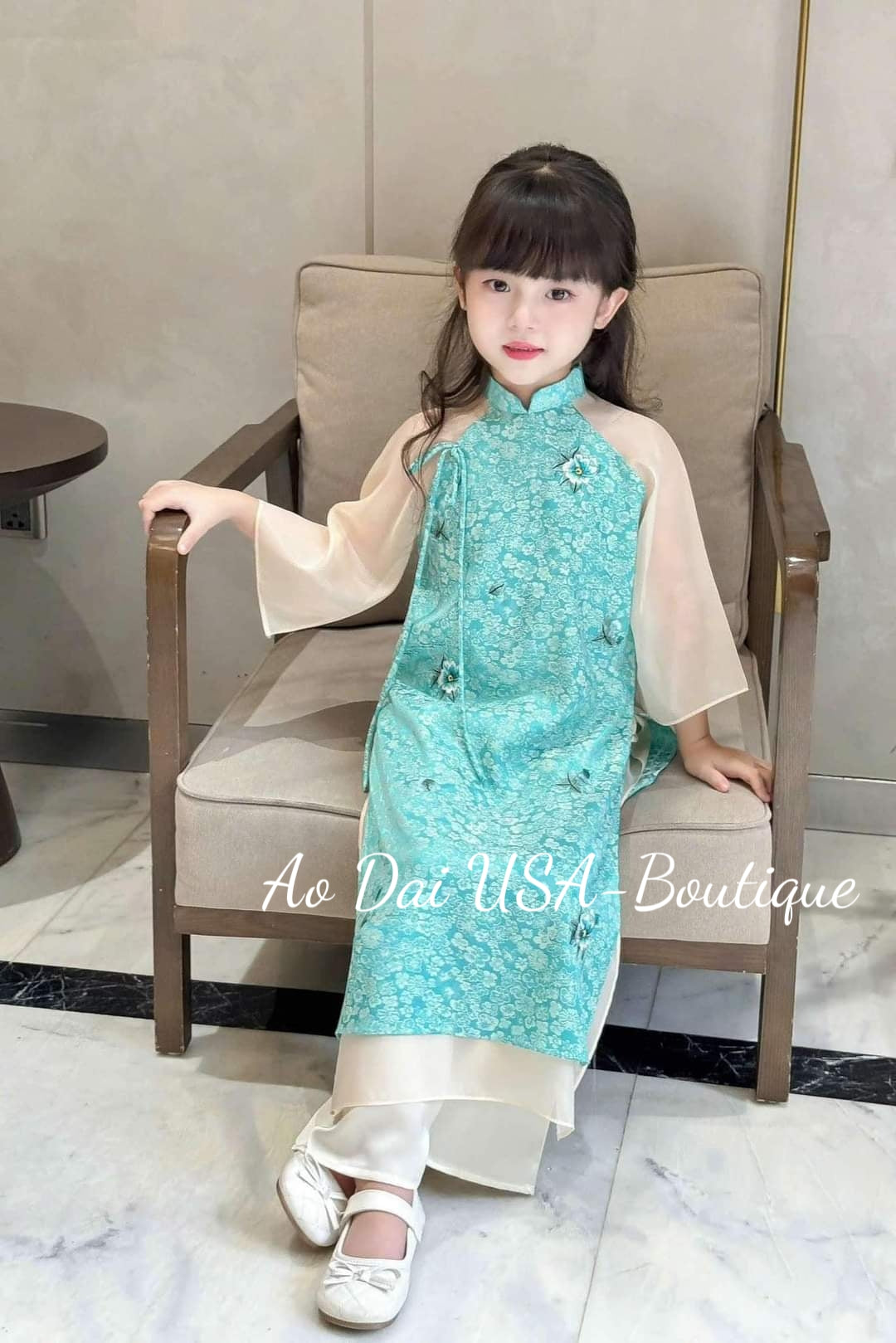 Set Ao Dai Cach Tan matching mom and girls- Pants included TT105