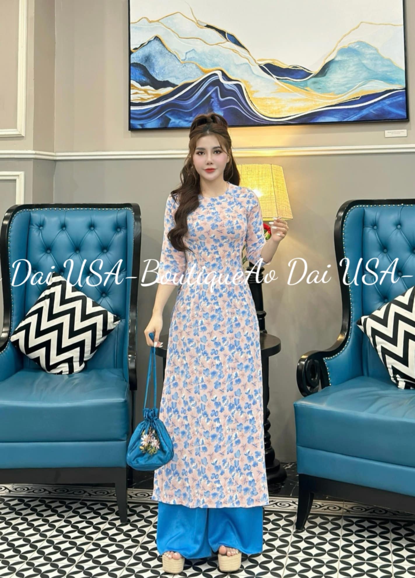 Set Ao Dai Cach Tan Light Blue Color (Pants include) CT245
