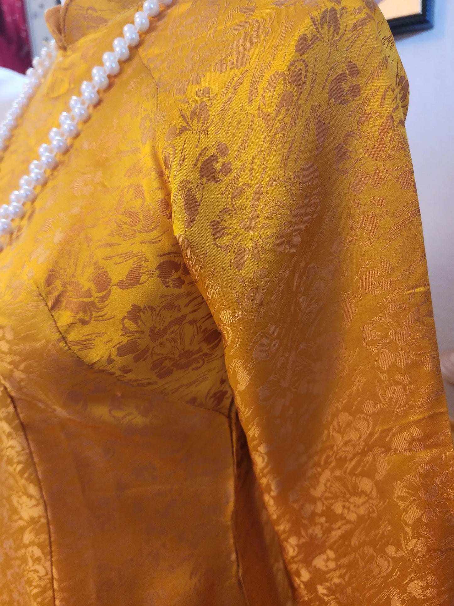 Ao Dai Lua To Tam Hà Nam: Vietnamese Traditional Long Dress with Red Pants G13