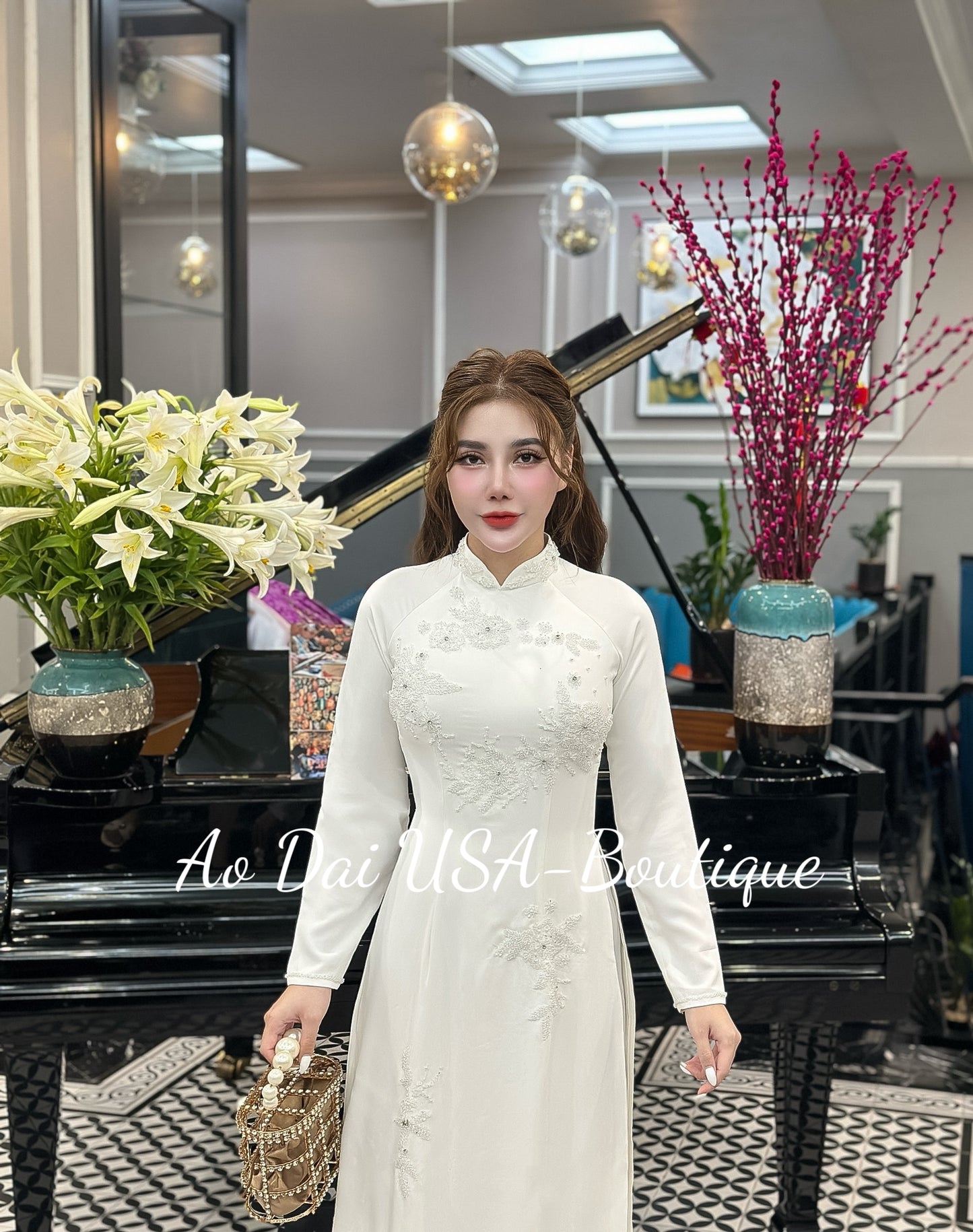 Only Áo-Chiffon silk Design with Crystal and pearls white color