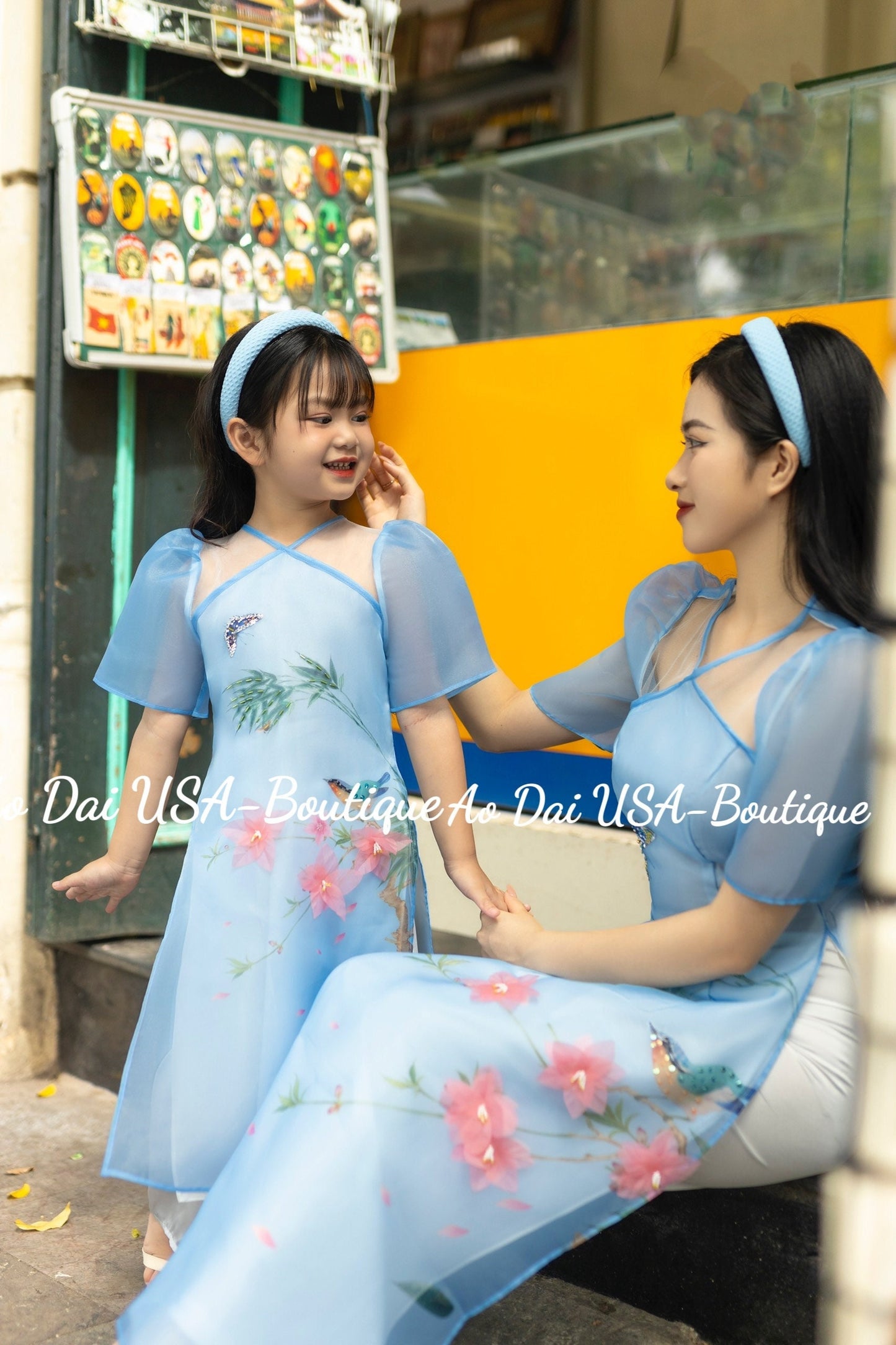 Set Ao Dai Mẹ và be Gai matching - Pants included B283