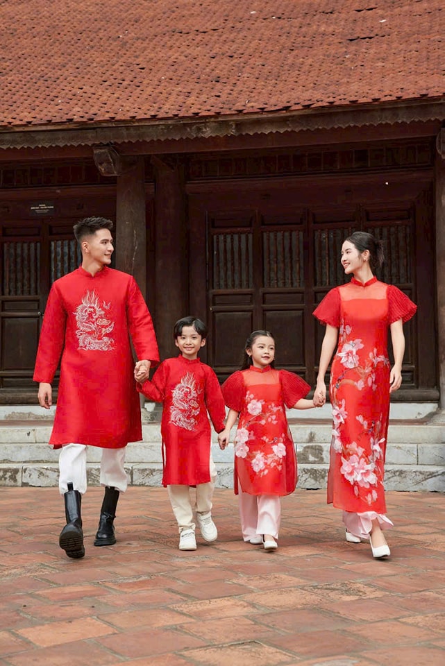 Set Ao Dai Red Color Matching Family for Luna New Year 2025