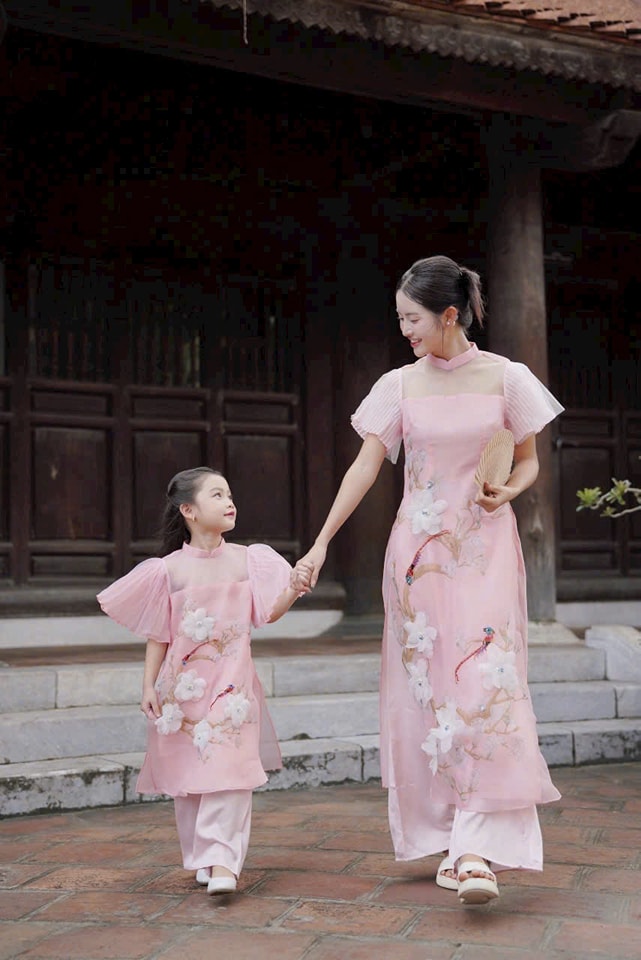 Set Ao Dai Pink Color Matching Family for Luna New Year 2025