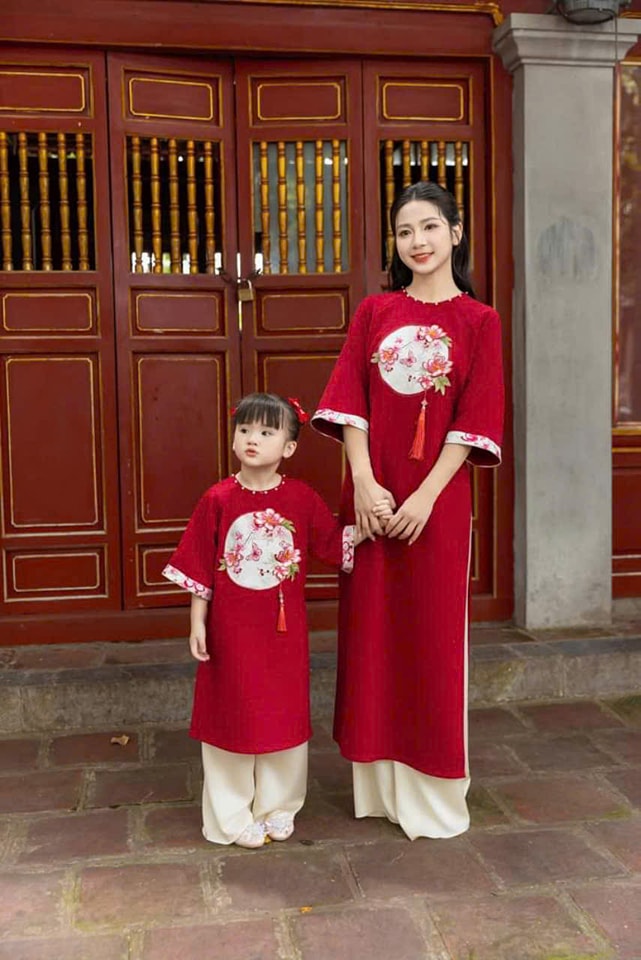 Red Moon & Blue Dragon Matching Ao Dai Set For Luna New Year