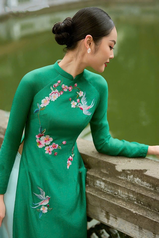 Set Ao Dai Cach Tan Flower Green Color - CT238