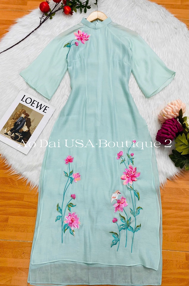 Set Ao Dai Cach Tan Embroidered Flower Blue Color / CT239