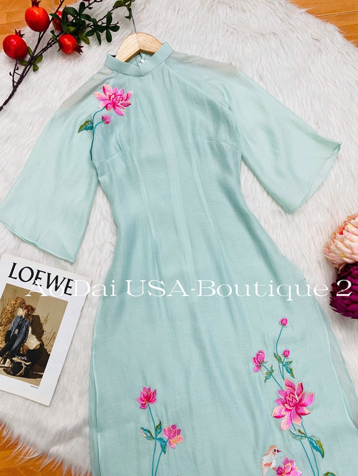 Set Ao Dai Cach Tan Embroidered Flower Blue Color / CT239