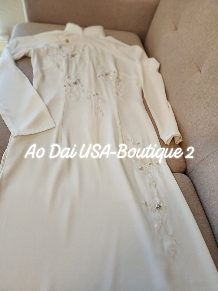 Ao Dai Design with Crystal and embroiled flowers T199
