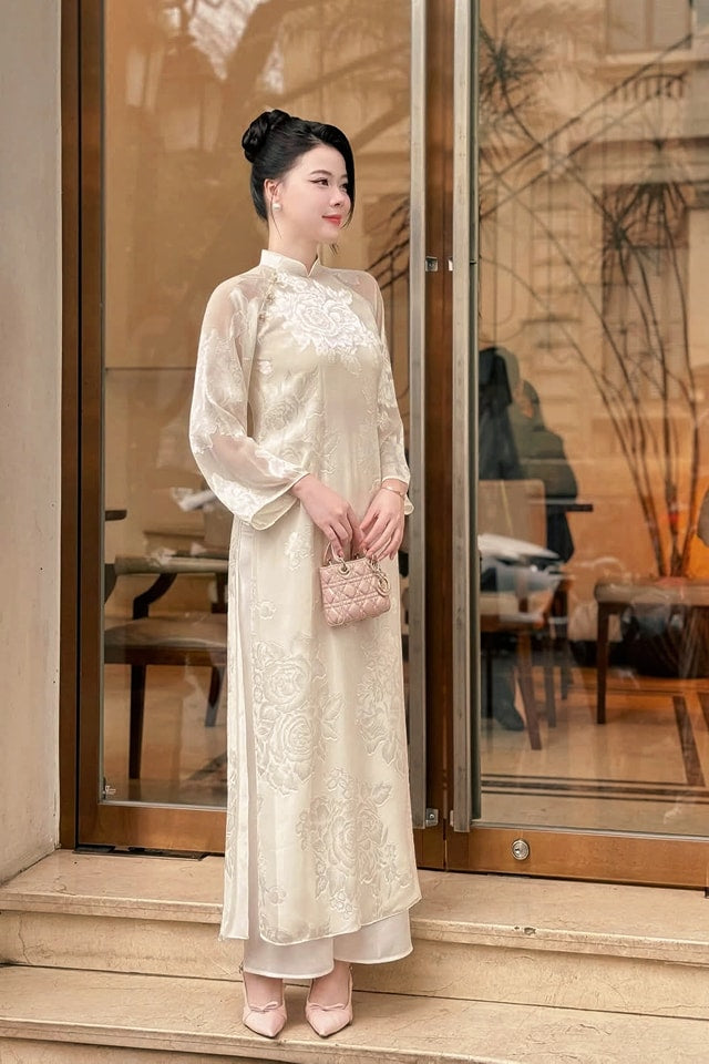 HOA LY Set Ao Dai Cach Tan White Cream Color/Cream Pants included/CT301