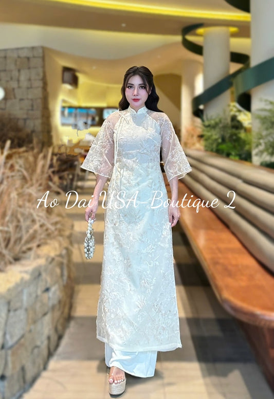 Set Ao Dai Cach Tan Cream Color/Cream Pants included/CT293