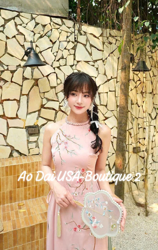 Modern Sleeveless ao dai with embroidery flowers (PINK)/Ao dai yếm Women/B253/254