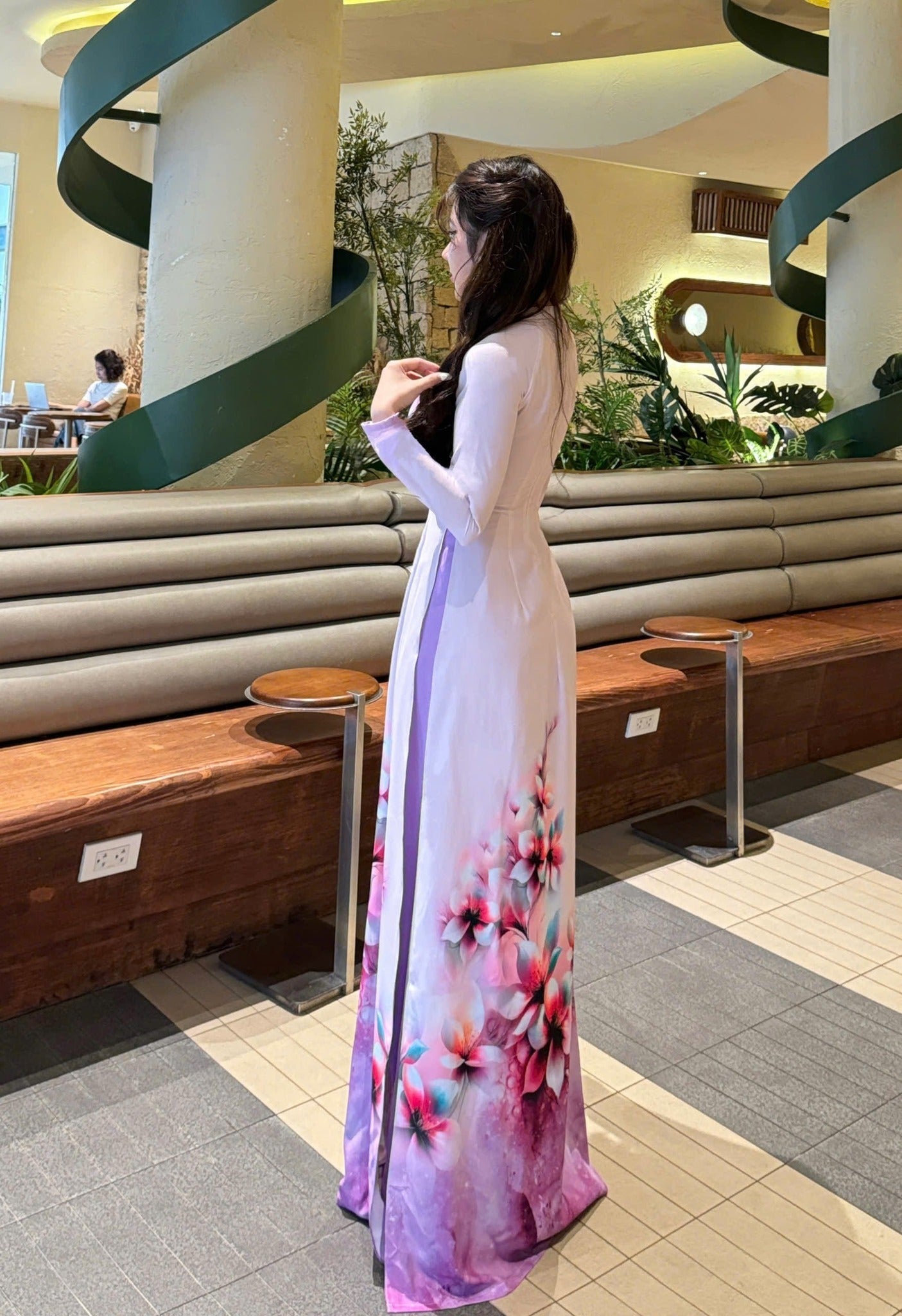 VAN CHI Set Ao Dai Design with 4D  Print flowers/pants include/G330