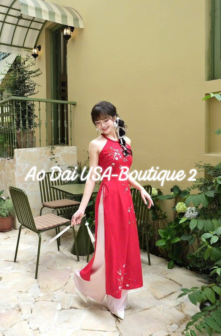 Modern Sleeveless ao dai with embroidery flowers (RED)/Ao dai yếm Women/B253/254
