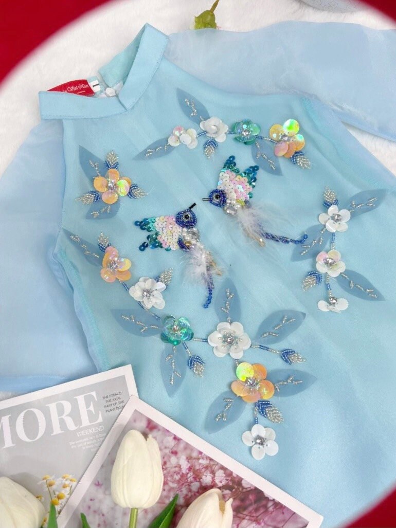 Set Áo Dai Mẹ và be Gai/ Ao Dai Cach Tan matching mom and girls/Matching mom & baby girl Ao dai set| Pants included| Ao dai for baby girl.