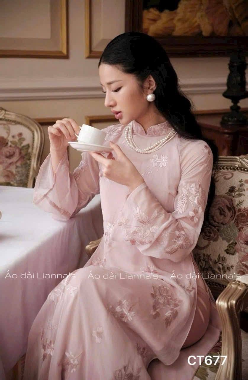 Light Pink Ao Dai Cach Tan Set: Modern Vietnamese Dress with Pants/ CT238