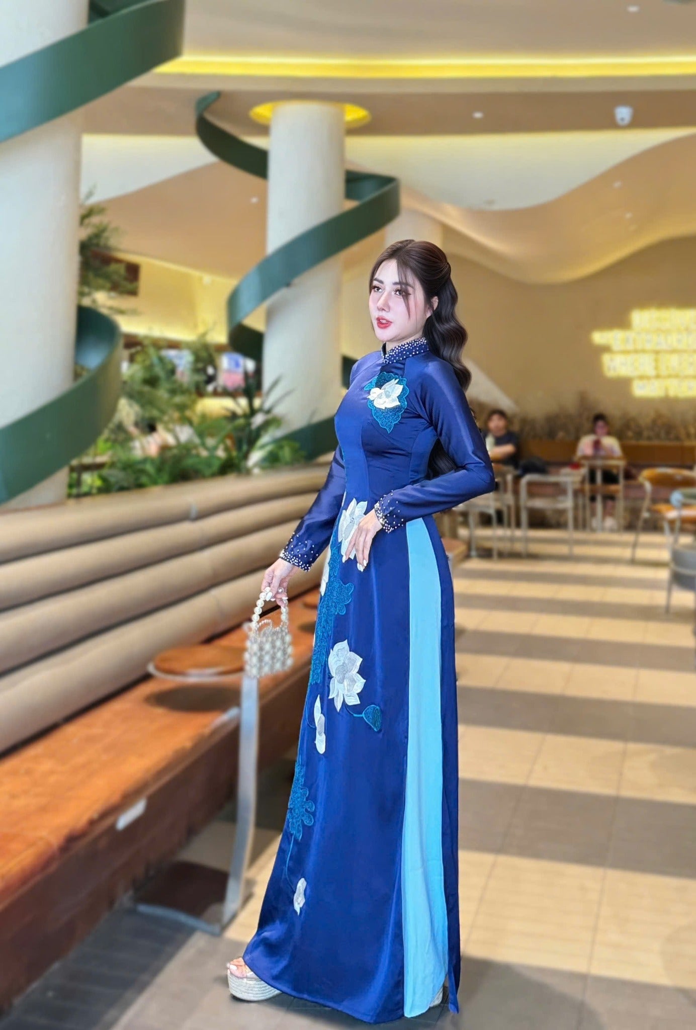 SEN MO  Set Ao Dai Lua Tô Chau