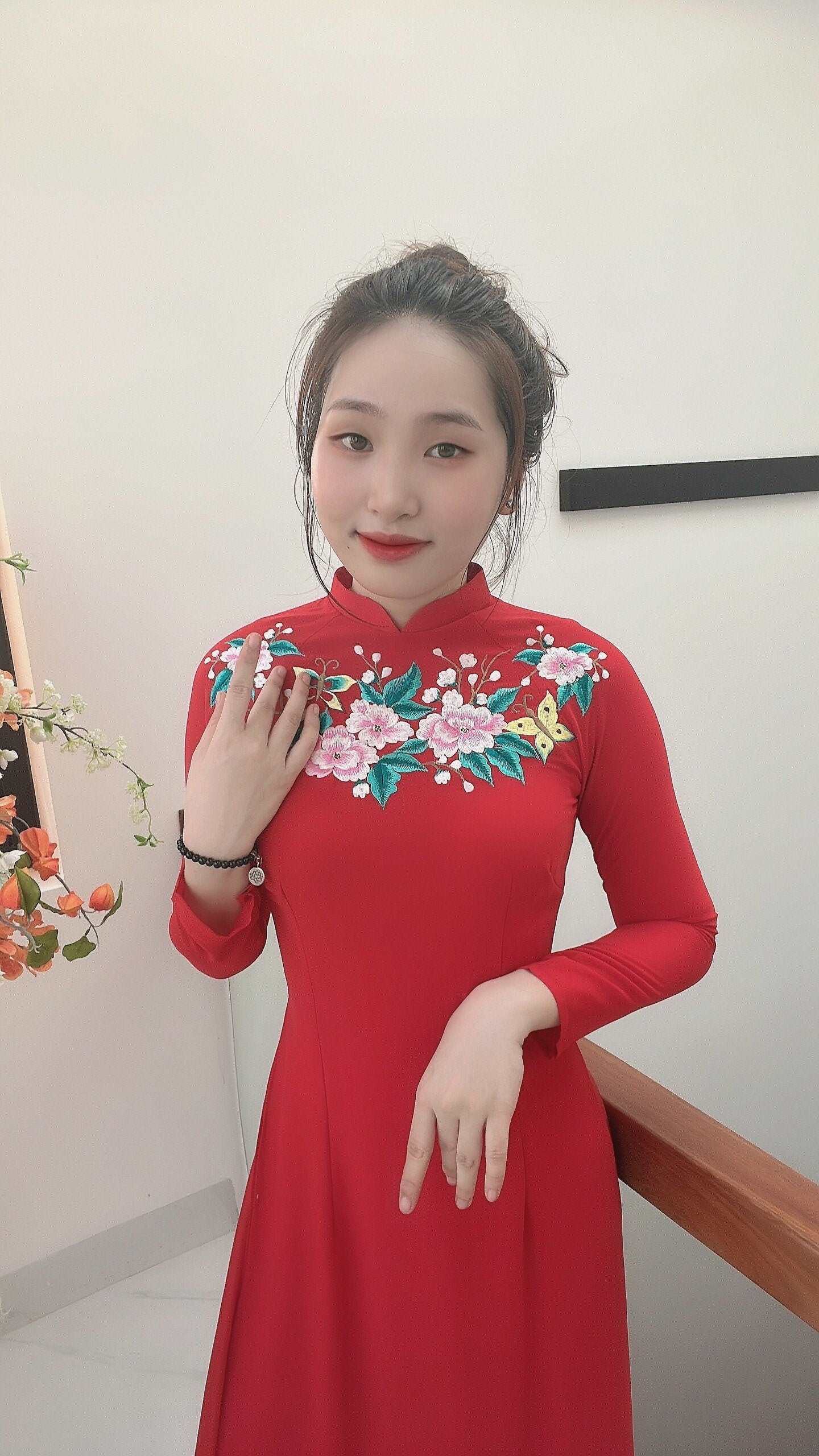 Only áo-Ao dai Chiffon thêu with pearl -No pants.B174