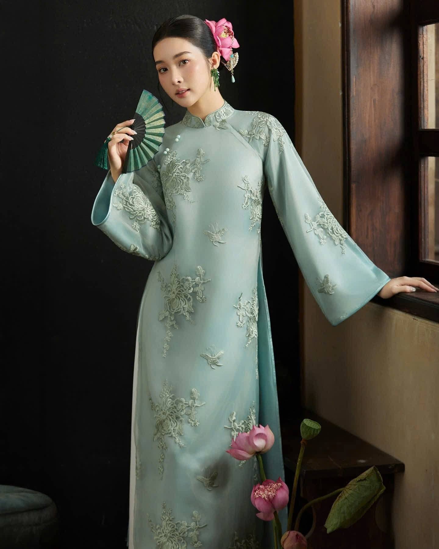 Pre-made Modern Viet Ao Dai Set Dusty Blue| Lunar New Year 2026 CT290