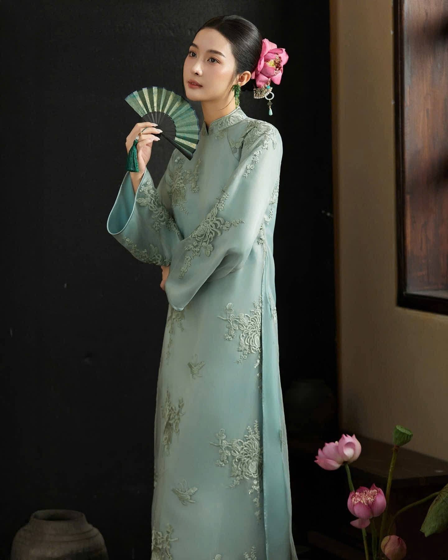 Pre-made Modern Viet Ao Dai Set Dusty Blue| Lunar New Year 2026 CT290
