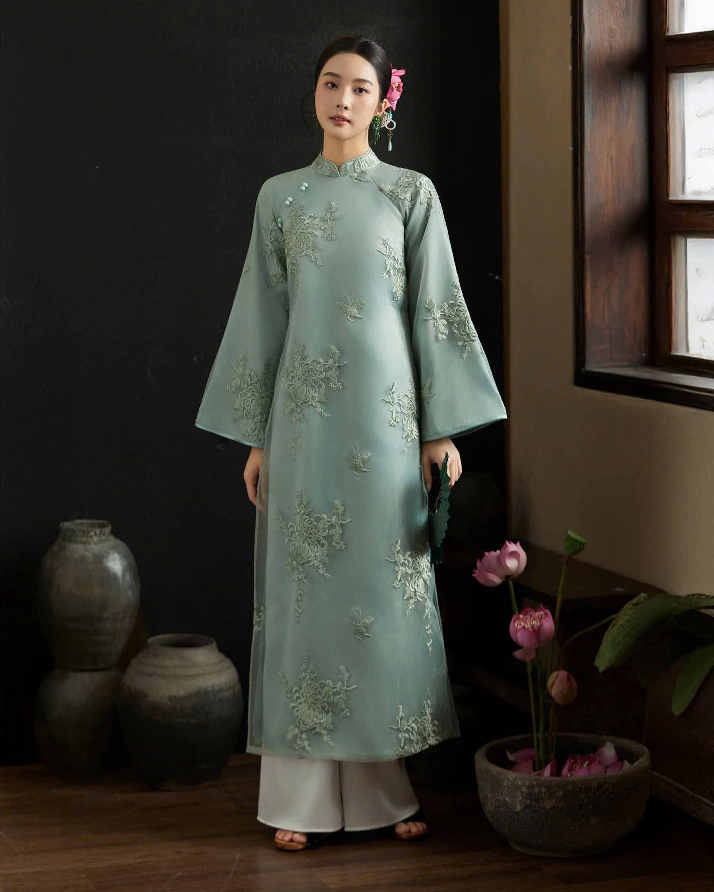 Pre-made Modern Viet Ao Dai Set Dusty Blue| Lunar New Year 2026 CT290