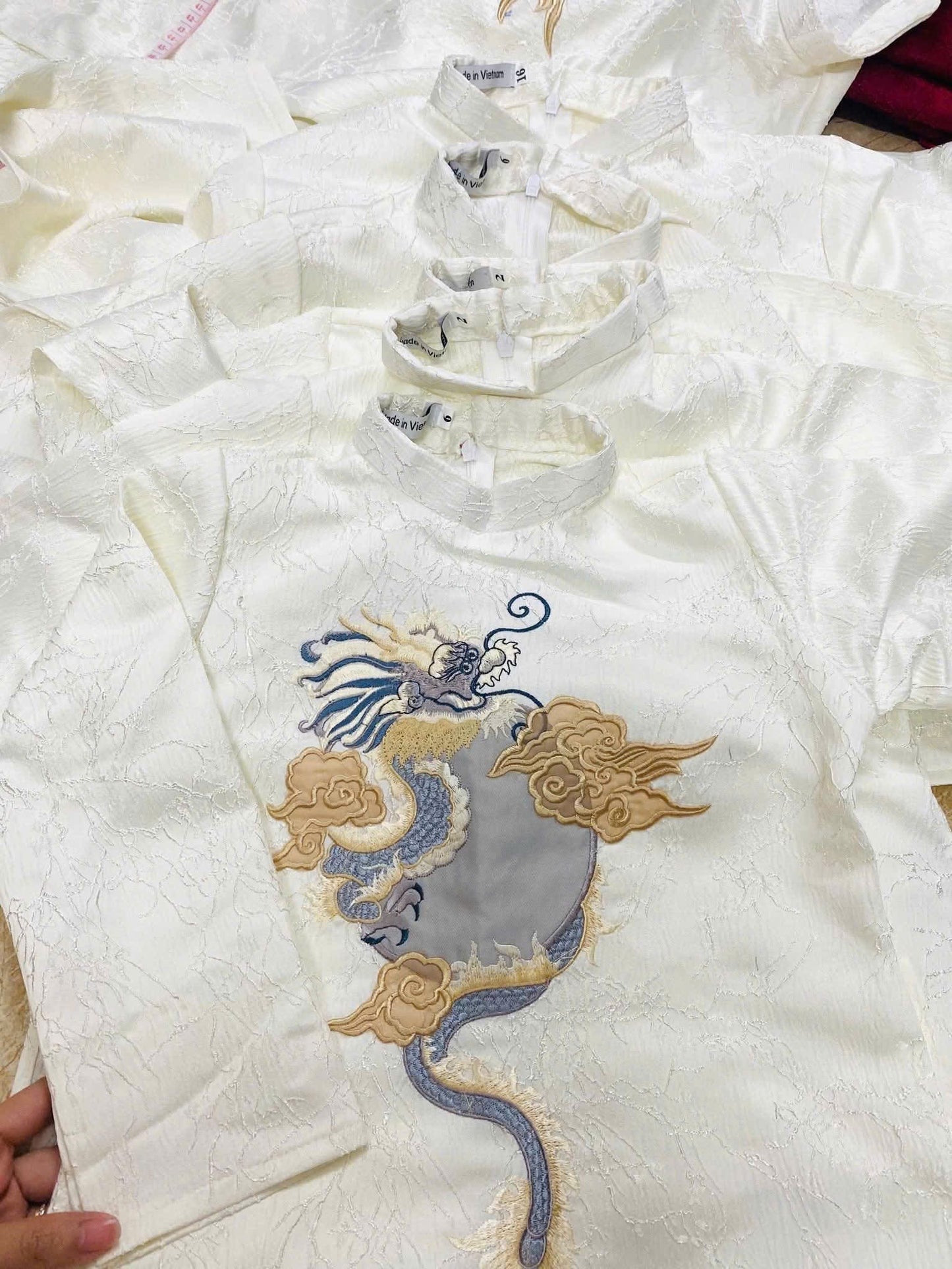 Matching White Ao Dai Set For Men and Boy/ Matching Dad-Boy Dragon / Pre-made Ao Dai Lunar New Year 2026/ Ao Dai Gia Dinh Tet