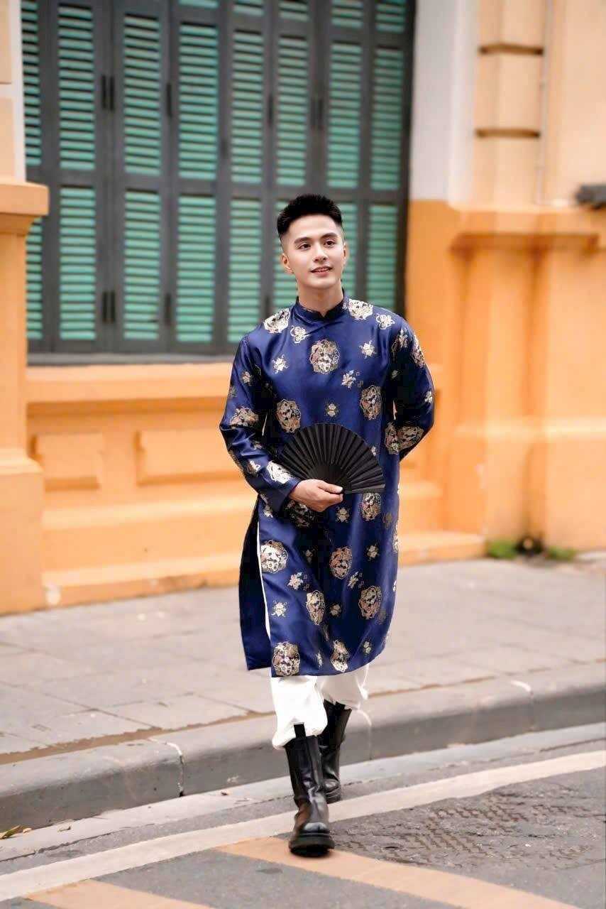 Matching Family Ao Dai Set/ Pink- Blue  Matching Family Spring Ao Dai Set/ Pre-made Ao Dai for Lunar New Year /Ao Dai Gia Dinh Tet 2026