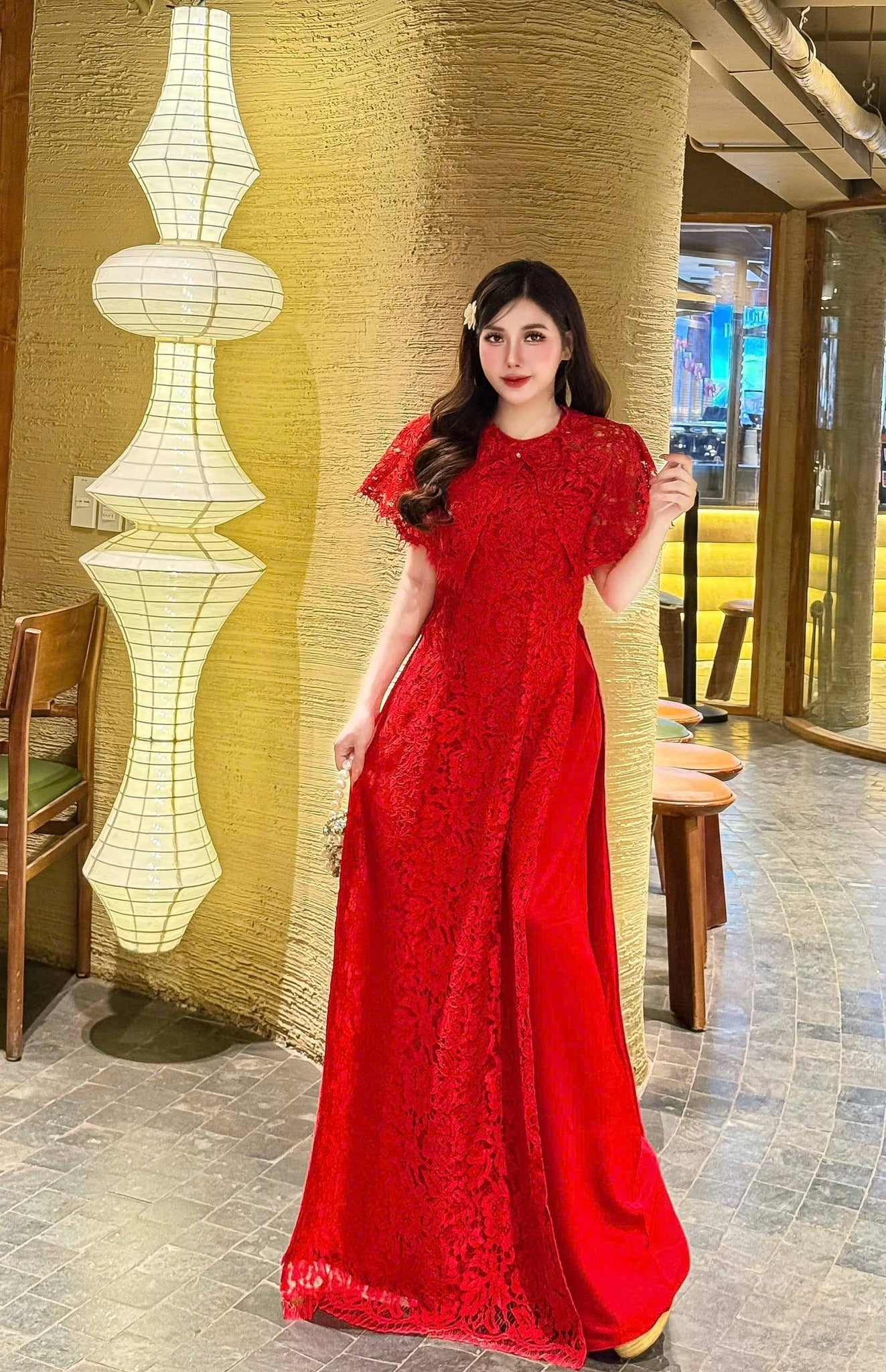 Set Ao Dai Ren Cao Cap/ Set includes a shoulder overlay that can be styled in three different ways with Red Pants/B254