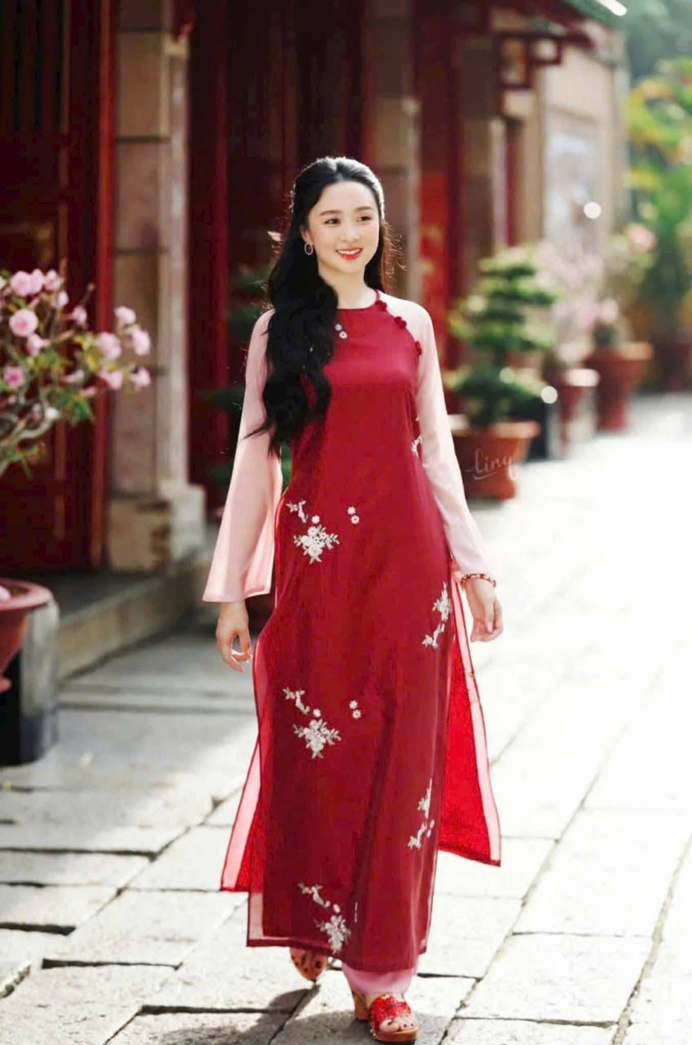 Red Matching Mom & Daughter Red Ao Dai Set Embroidery Spring flowers/B105