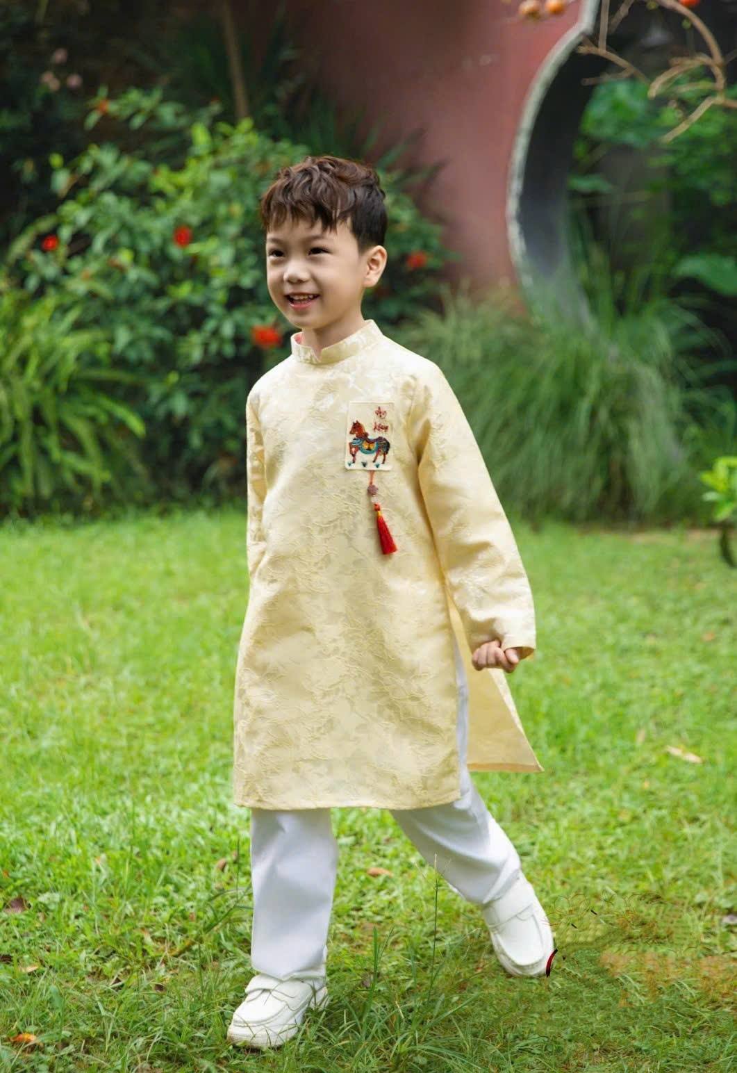 Matching Family Light Yellow and Cream Ao Dai Set/Ao Dai Gia Dinh Tet 2026/ GD2