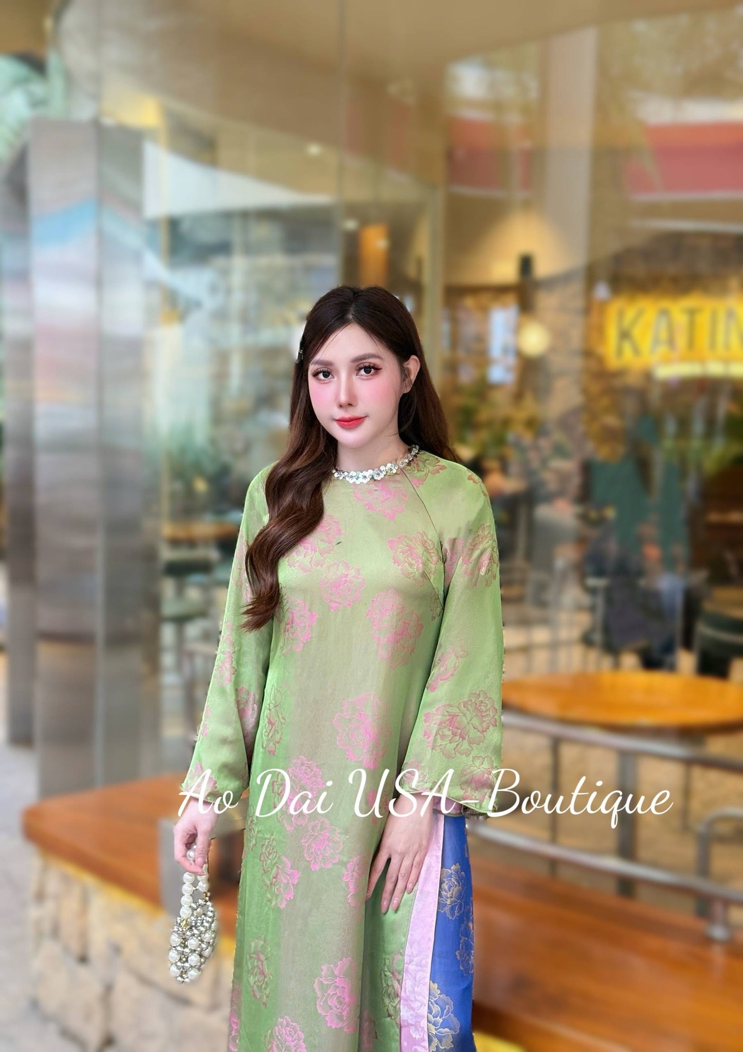 BICH HOA Ao Dai Lua To Tam Van Nam with Blue Pants/CT290