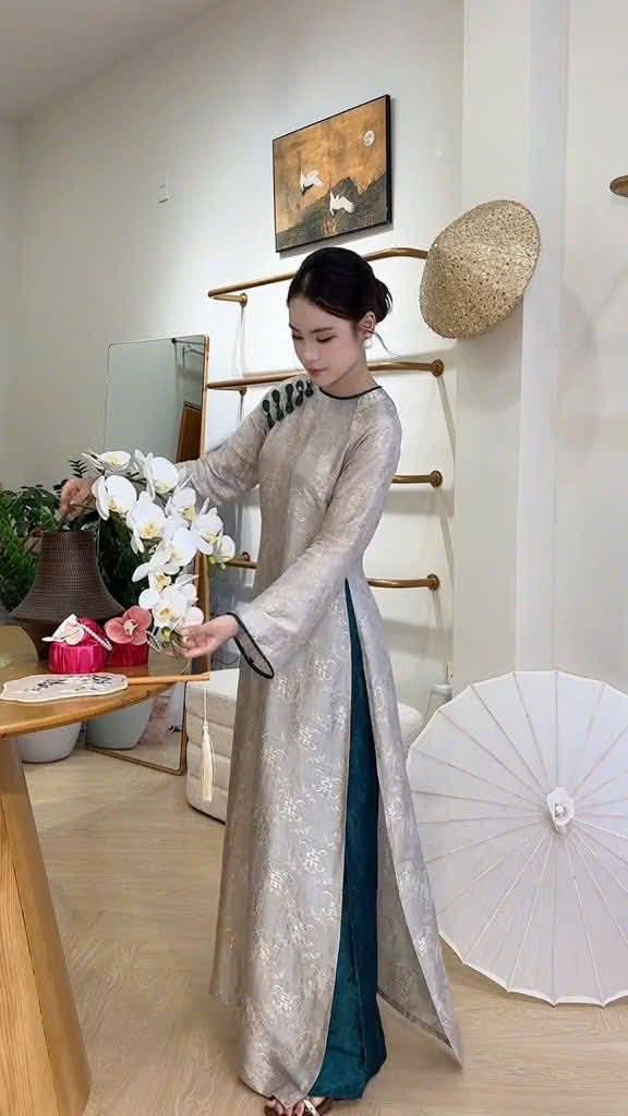 TUONG VY Set Ao Dai Lua To Tam Long Phung Dusty Blue Color/Vietnamese Traditional Long Dress with Pants The same Martial/B276