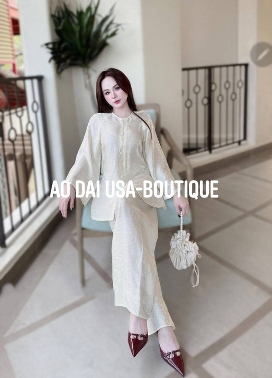 Ao Ba Ba Set: Modern Vietnamese Phap Phuc with Pants/  White Cream Color/ Tam Ong ThoDoi/G350