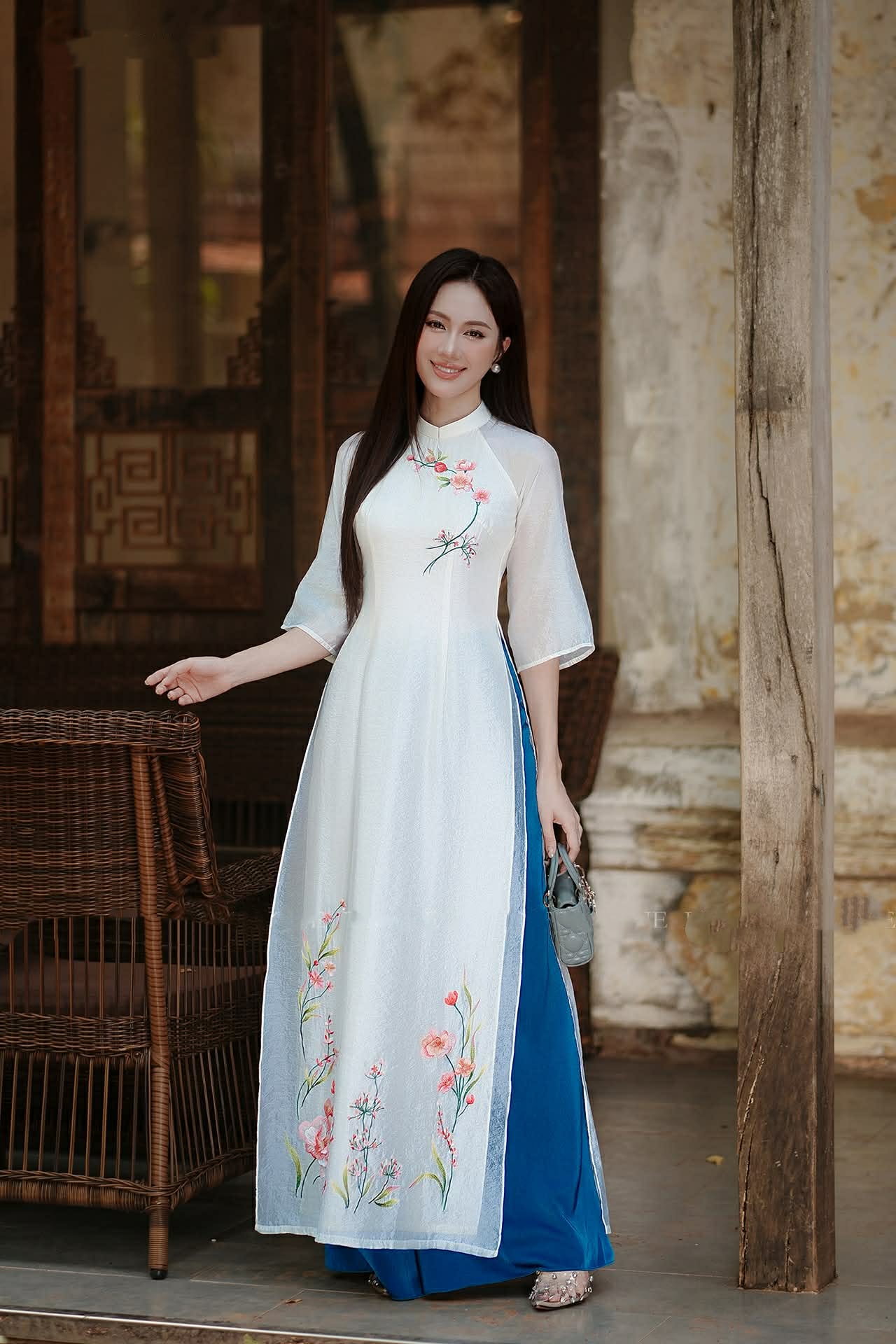 Floral Ao Dai Set White Color/ Vietnamese Traditional Dress with Blue Pants/ B238