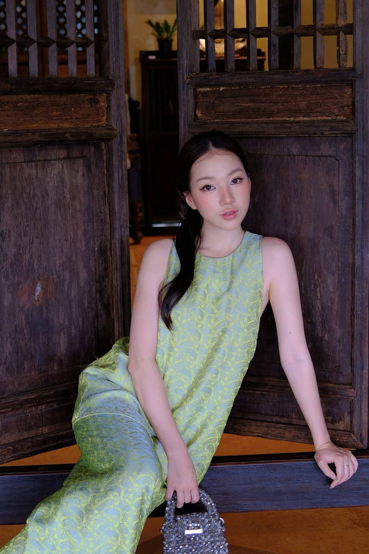 Ao Ba Ba Set: Modern Vietnamese Phap Phuc with Pants G266