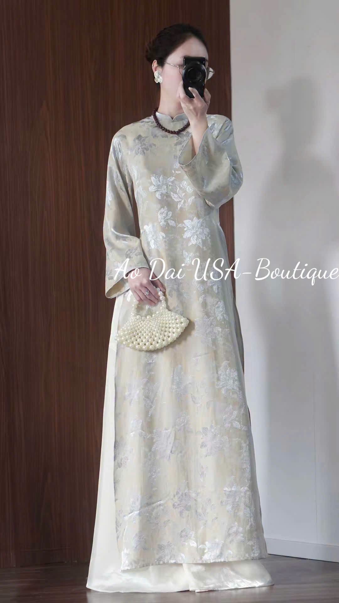 HOA BICH Set Ao Dai To Tam Van Nam Design For Women Light Champagne Gold Color/Loose Style For Women /pants included/ CT283