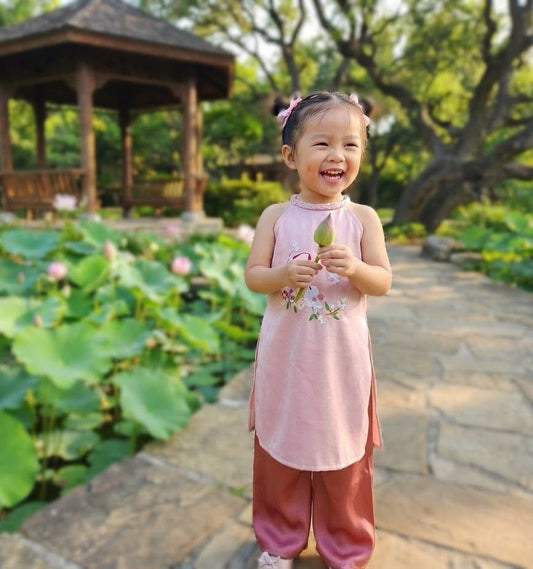 Girls' Pink Ao Dai Set/Ao Dai Yem for Girls/Modern Vietnamese Dress/ Lunar New Year 2026