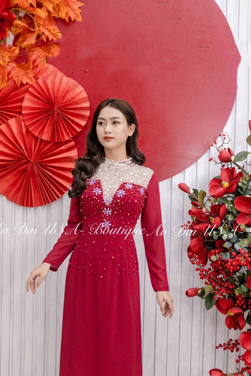 Chiffon Double Layers Ao Dai Set With Pearls And Crystal.