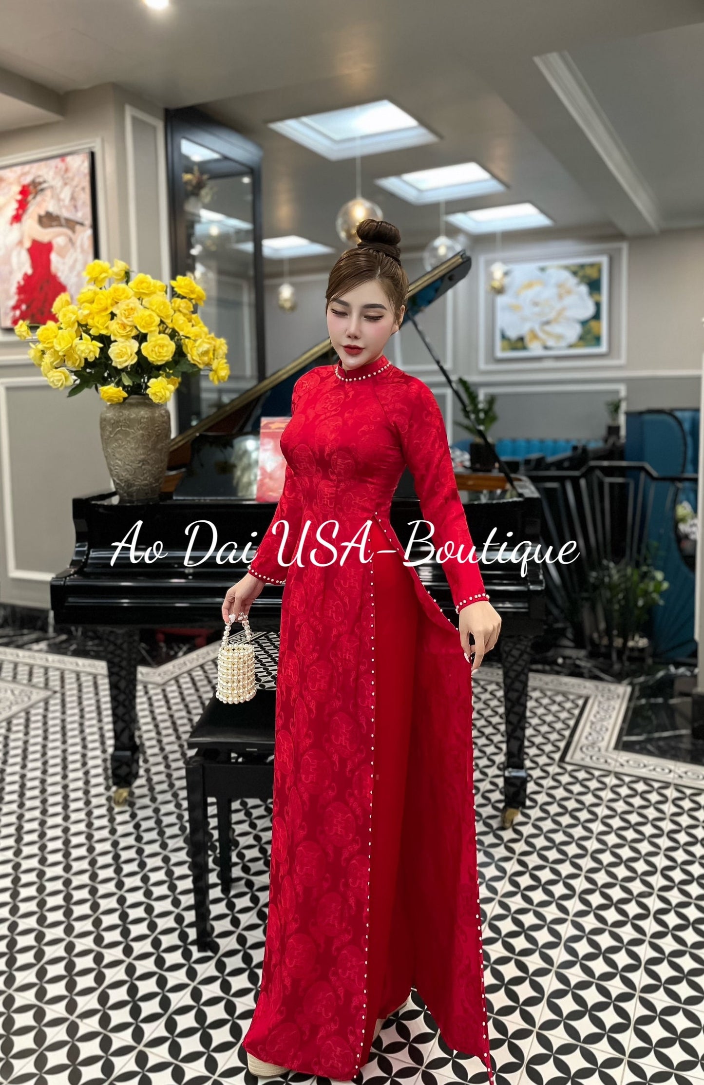 Ao Dai Lua Tơ tằm Tho Dơi Thái Tuấn- Red color design with pearl- TT85