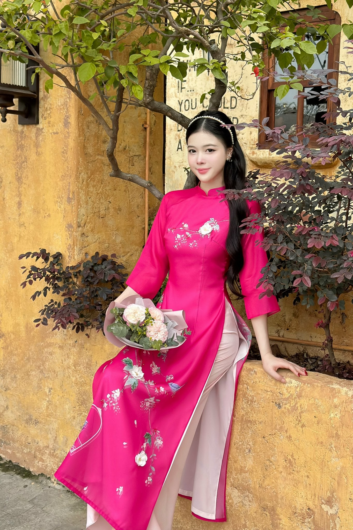 Set Ao Dai Cach Tan Hot Pink Color