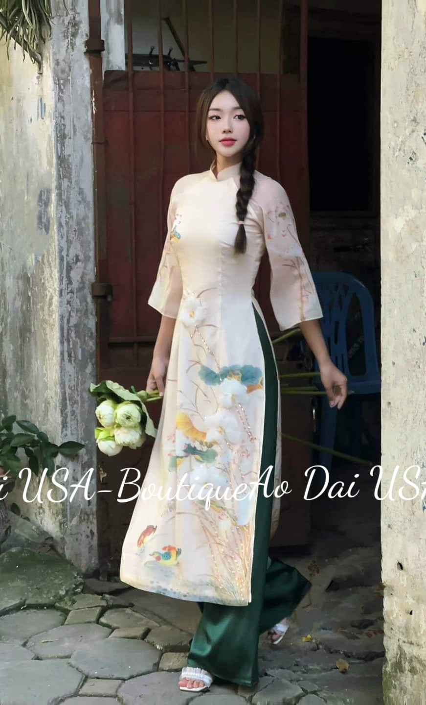 Cream Flower Chiffon Ao Dai Set (Green Pants) B305