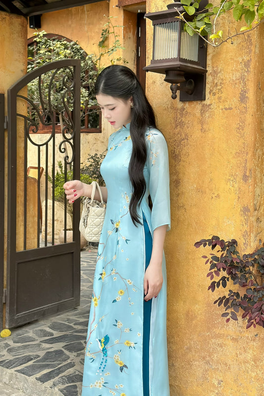 Light blue flowers Ao Dai Set (Blue Pants) B293